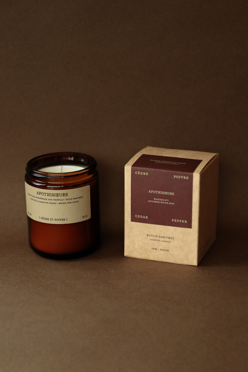 Cedar and pepper candle